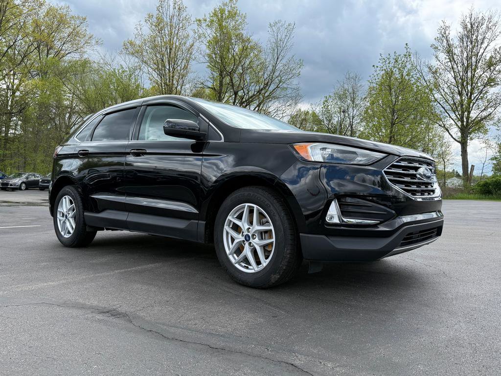 Used 2022 Ford Edge SEL w/ Convenience Package AWD/4WD image 2