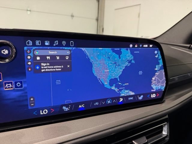 Used 2026 Chevrolet Traverse LT FWD image 20