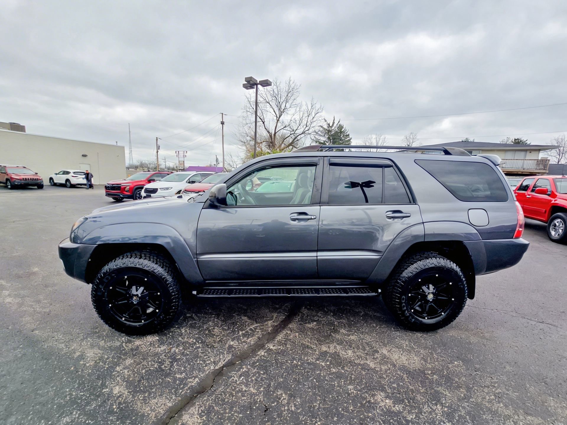 Used 2005 Toyota 4Runner SR5 AWD/4WD image 7