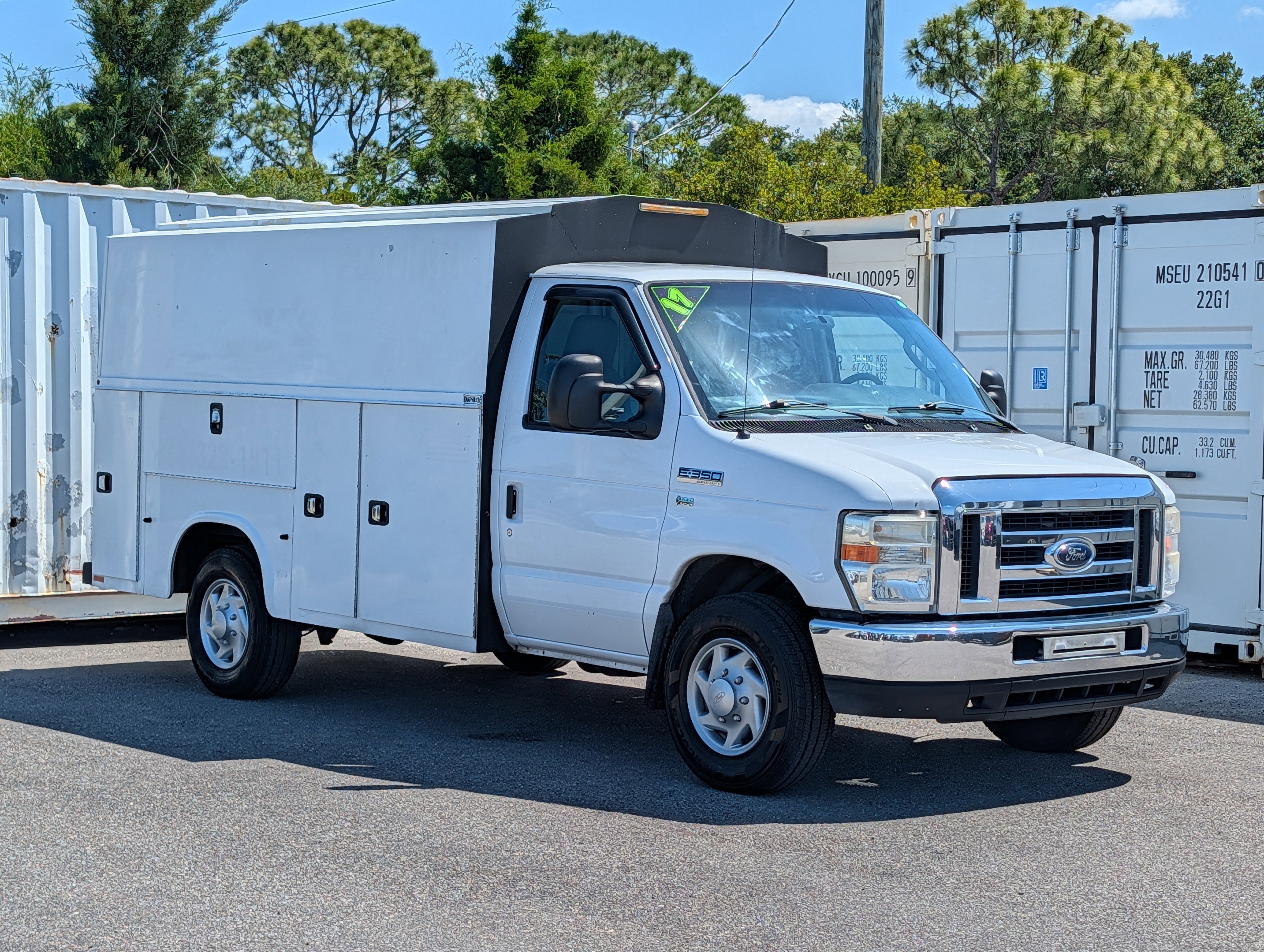 Used 2017 Ford E-350 and Econoline 350 Super Duty w/ Power Windows & Locks Group RWD video 3