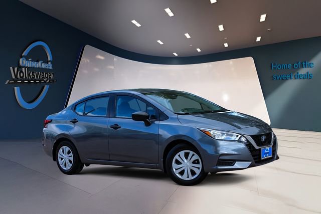 Used 2021 Nissan Versa S image 2