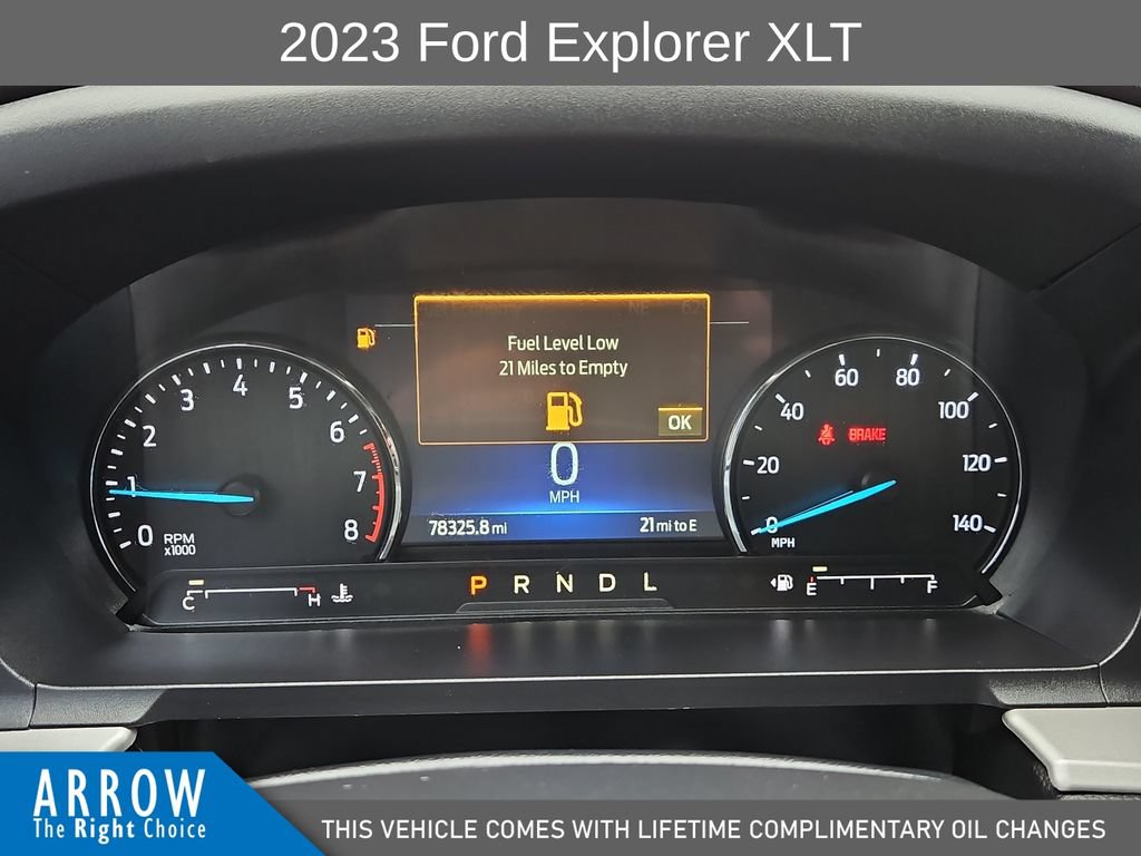 Used 2023 Ford Explorer XLT w/ Equipment Group 202A RWD image 26