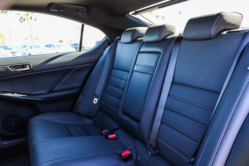 Used 2023 Lexus IS 500 image 20