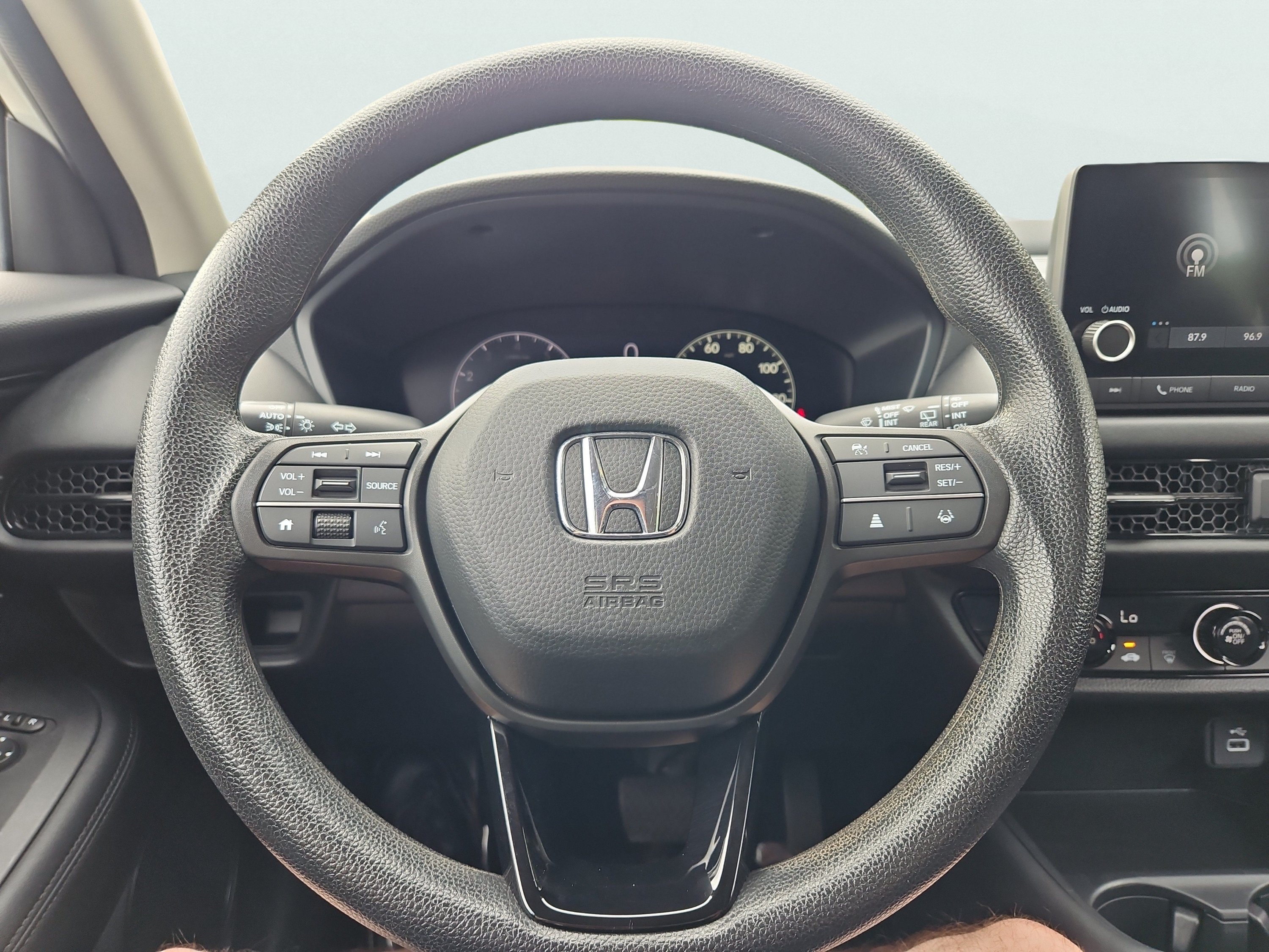 Certified 2023 Honda HR-V LX image 17