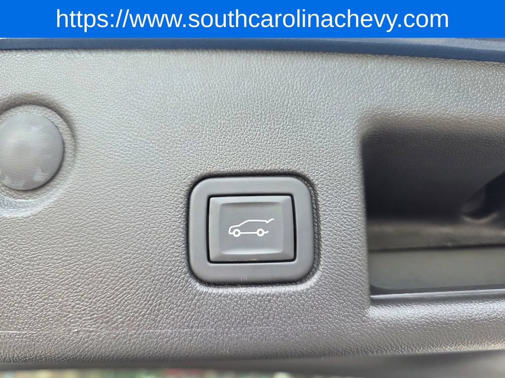 Used 2024 Chevrolet Equinox LT FWD image 35