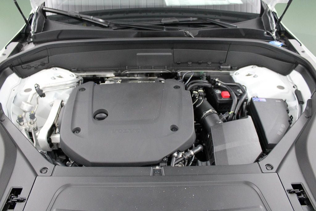 New 2026 Volvo XC90 B6 Plus AWD/4WD image 13