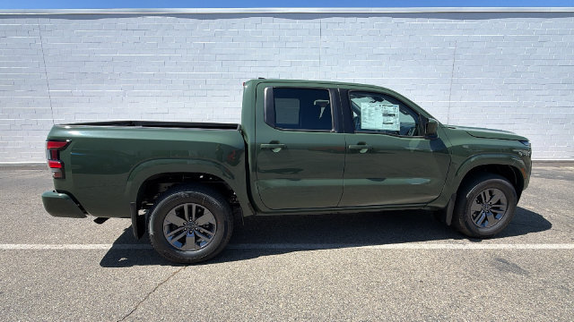 New 2026 Nissan Frontier SV w/ Tow Package AWD/4WD image 3