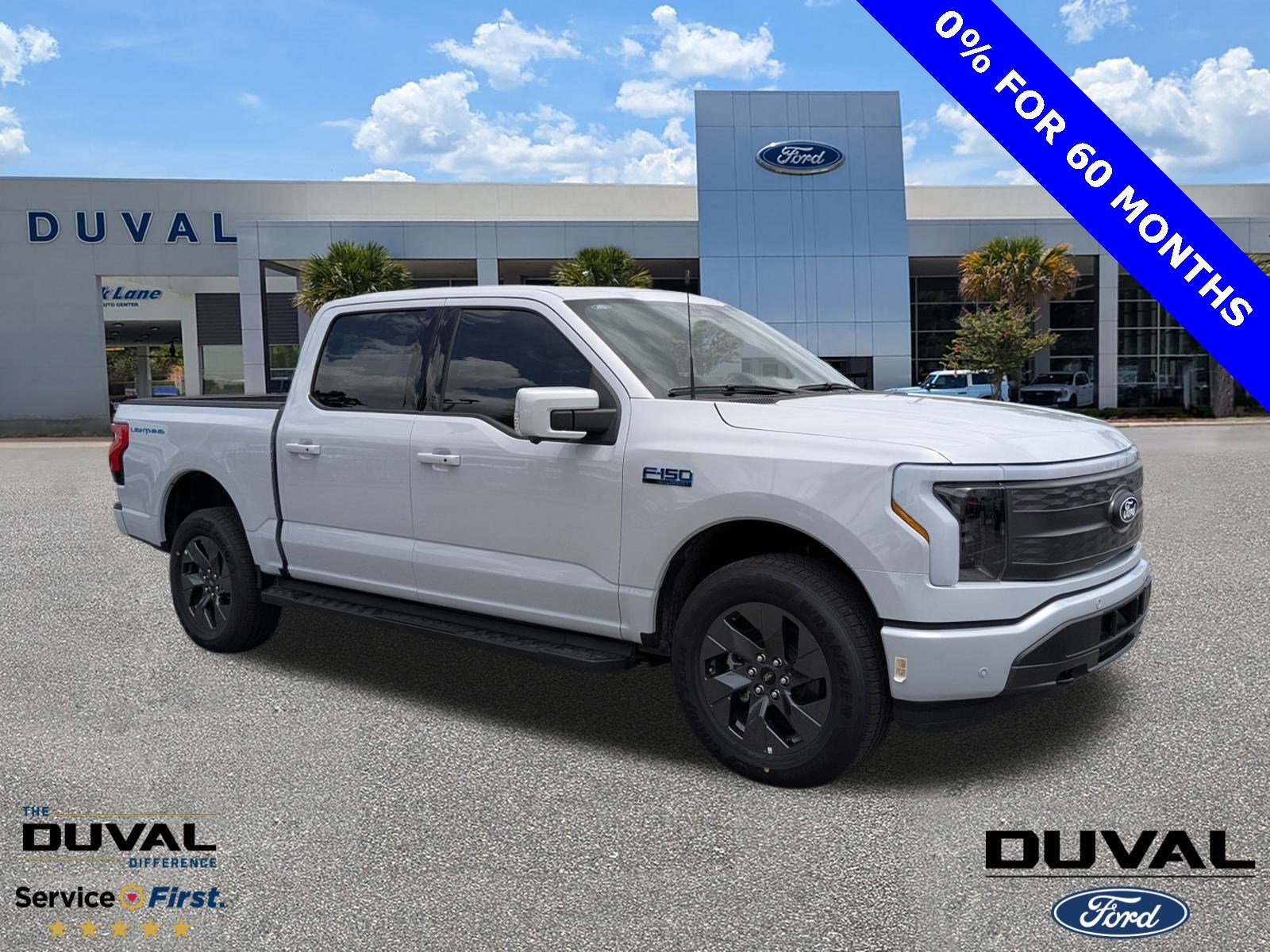 New 2025 Ford F150 Lightning Lariat w/ Max Trailer Tow Package