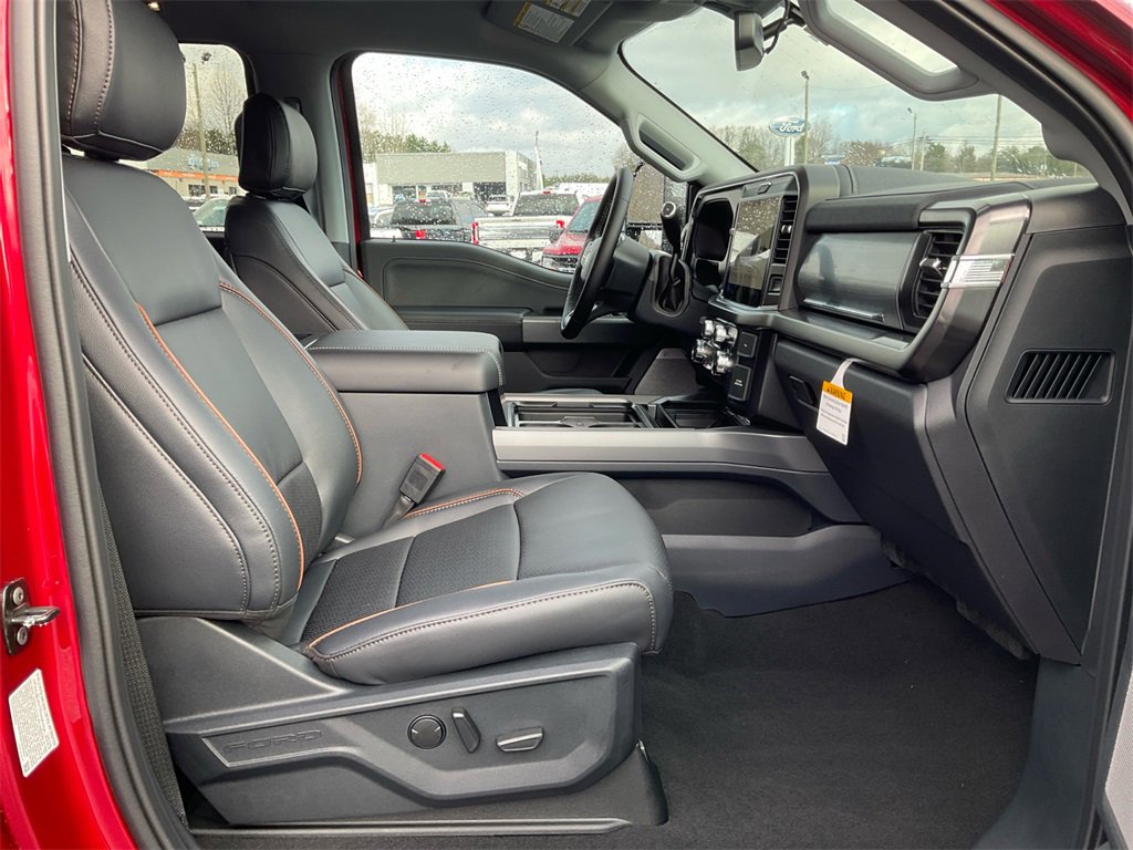 New 2026 Ford F250 Lariat w/ Chrome Package image 12