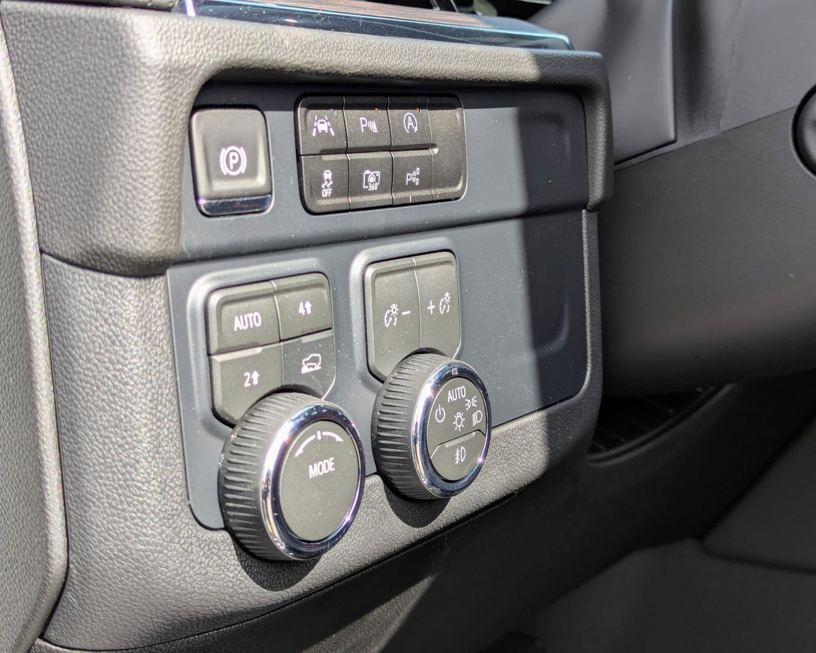 New 2025 Chevrolet Tahoe Premier image 26