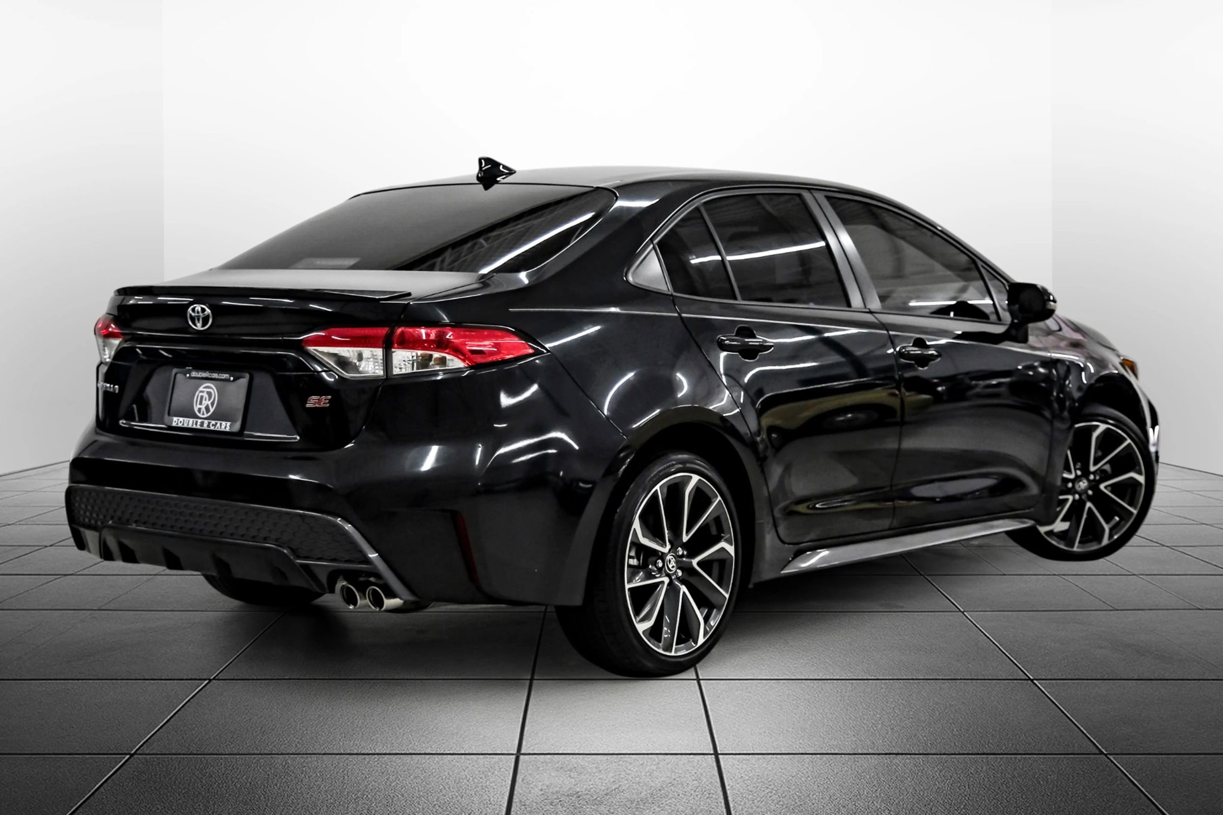 Used 2021 Toyota Corolla SE image 7