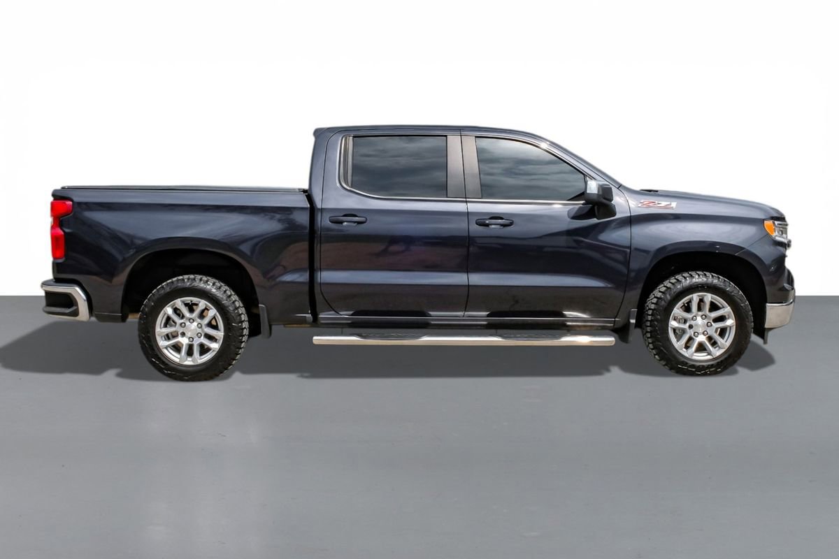 Used 2024 Chevrolet Silverado 1500 LT w/ Z71 Off-Road Package image 5