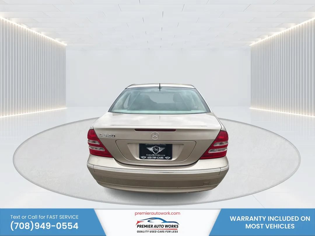 Used 2001 Mercedes-Benz C 320 Sedan image 5