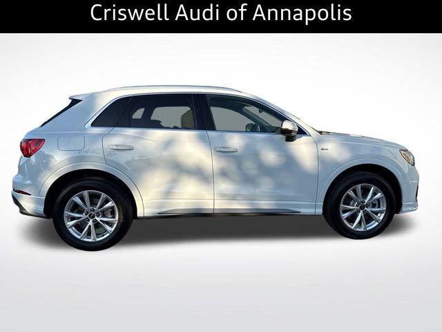 Certified 2025 Audi Q3 2.0T Premium Plus w/ Premium Plus Package AWD/4WD image 8