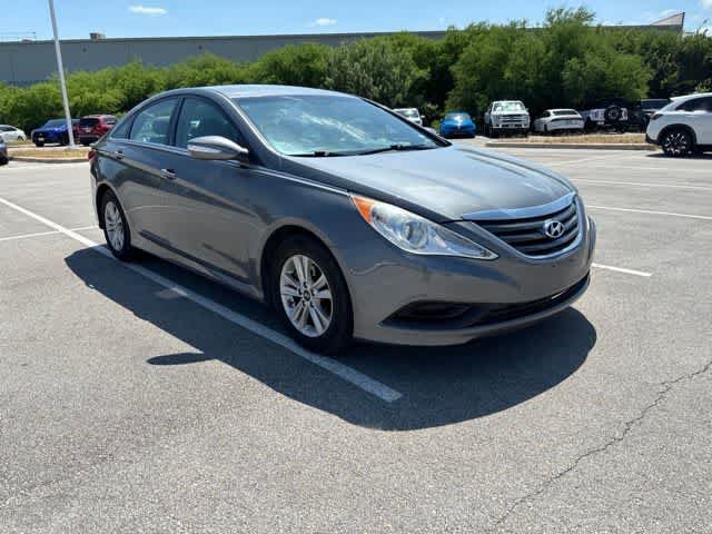 Used 2014 Hyundai Sonata GLS w/ Popular Equipment Group 2 FWD image 7