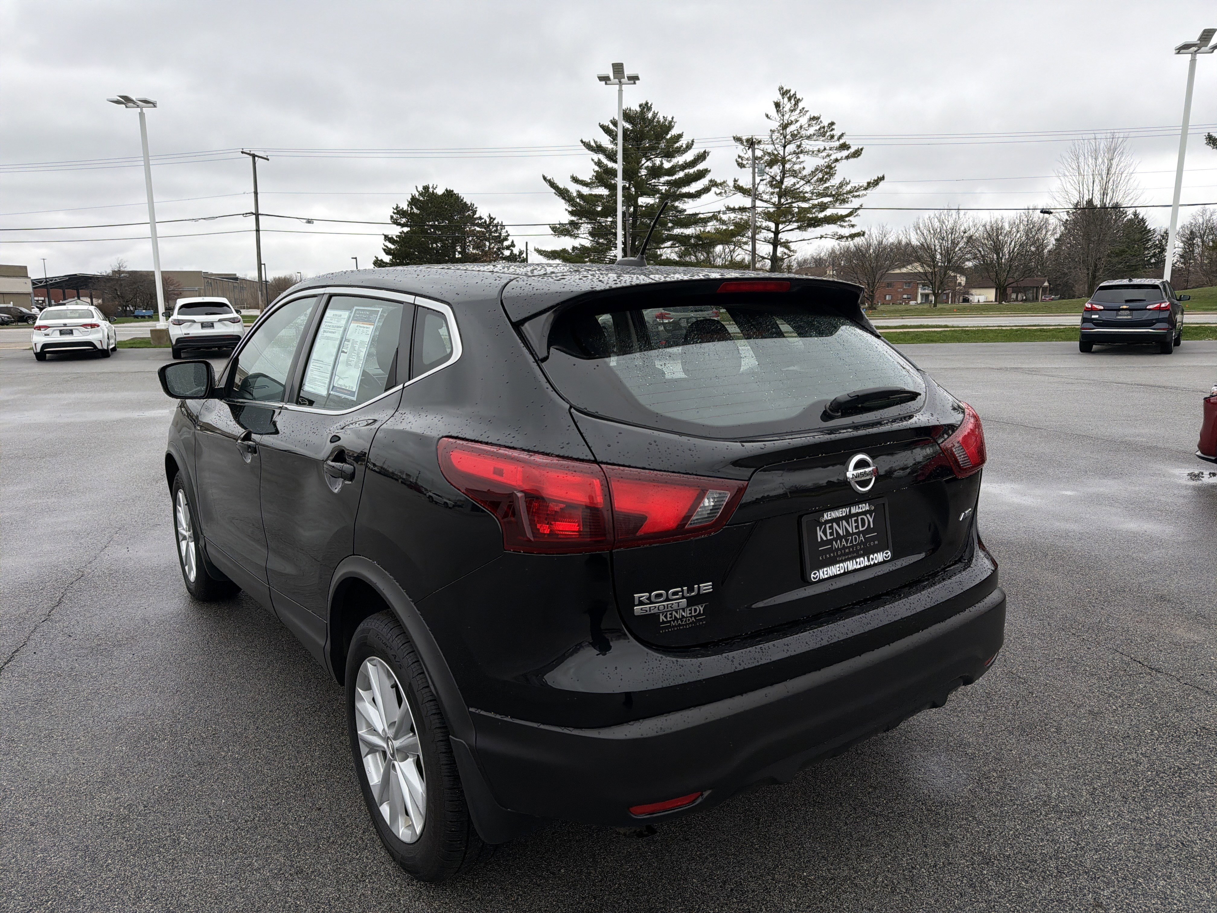 Used 2017 Nissan Rogue Sport S w/ S Appearance Package image 5