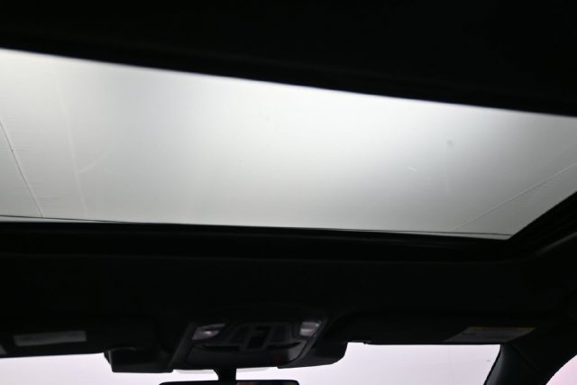 Used 2025 Subaru Outback Wilderness AWD/4WD image 10