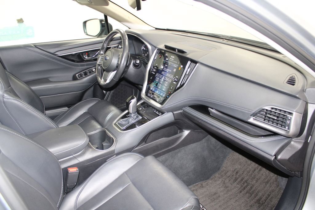 Used 2023 Subaru Outback Limited image 27