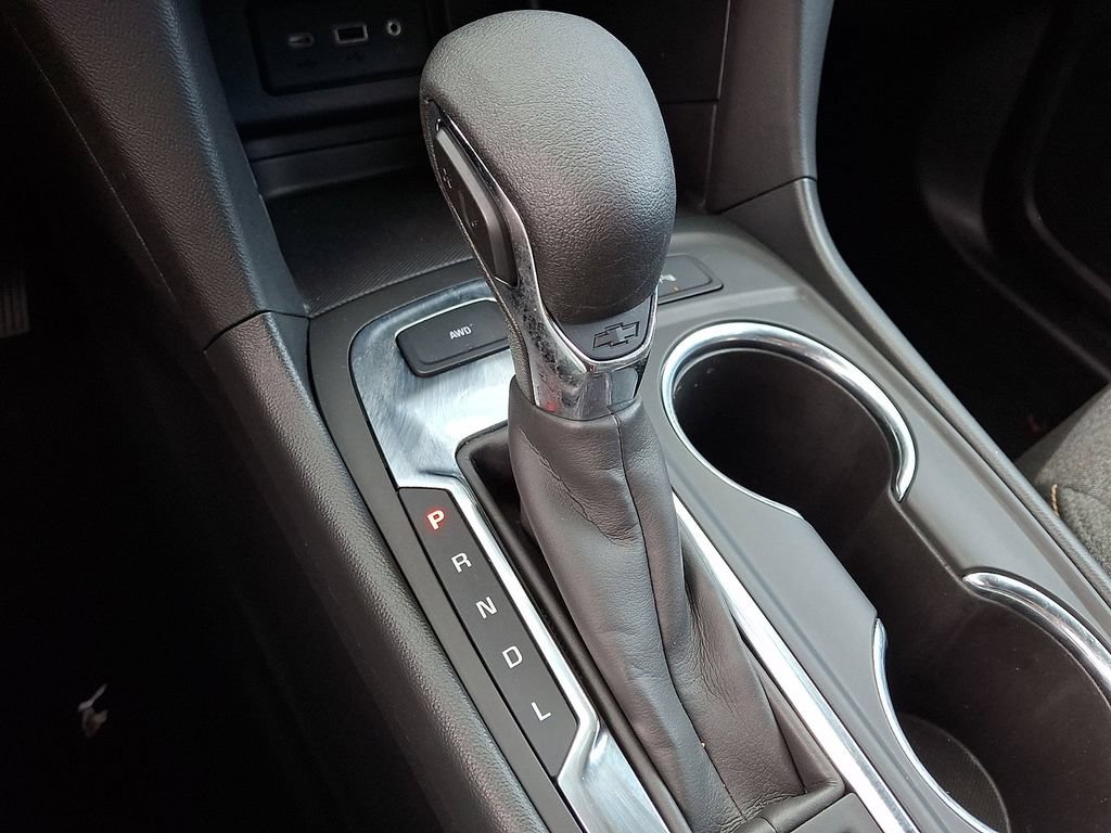 Used 2023 Chevrolet Equinox LT AWD/4WD image 16