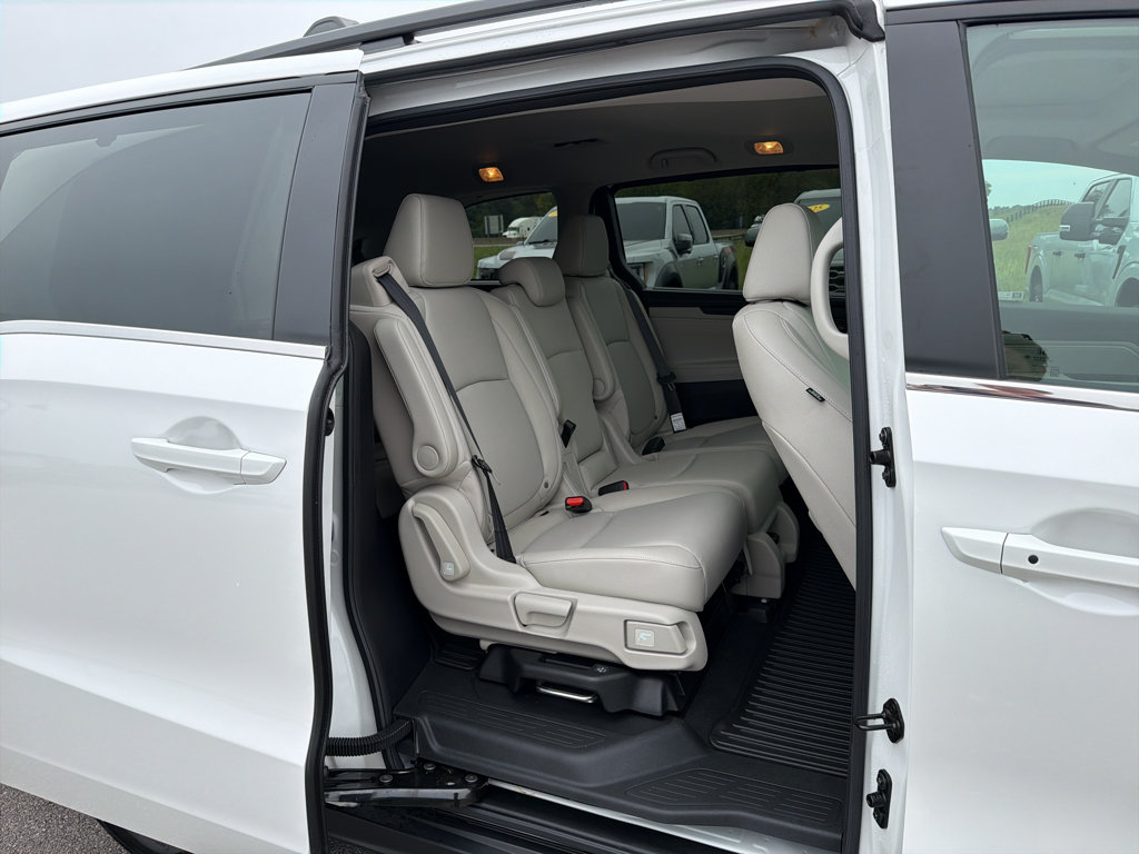 Used 2026 Honda Odyssey EX-L image 23