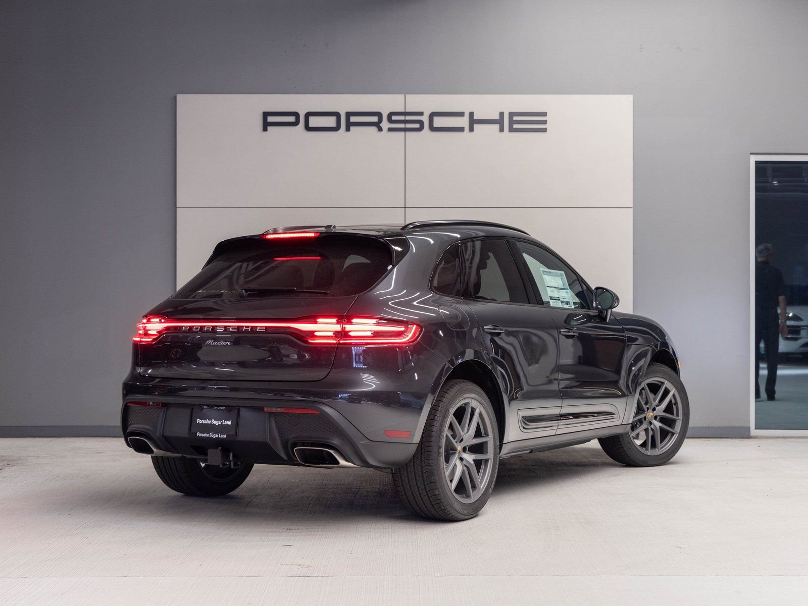 Certified 2026 Porsche Macan image 7