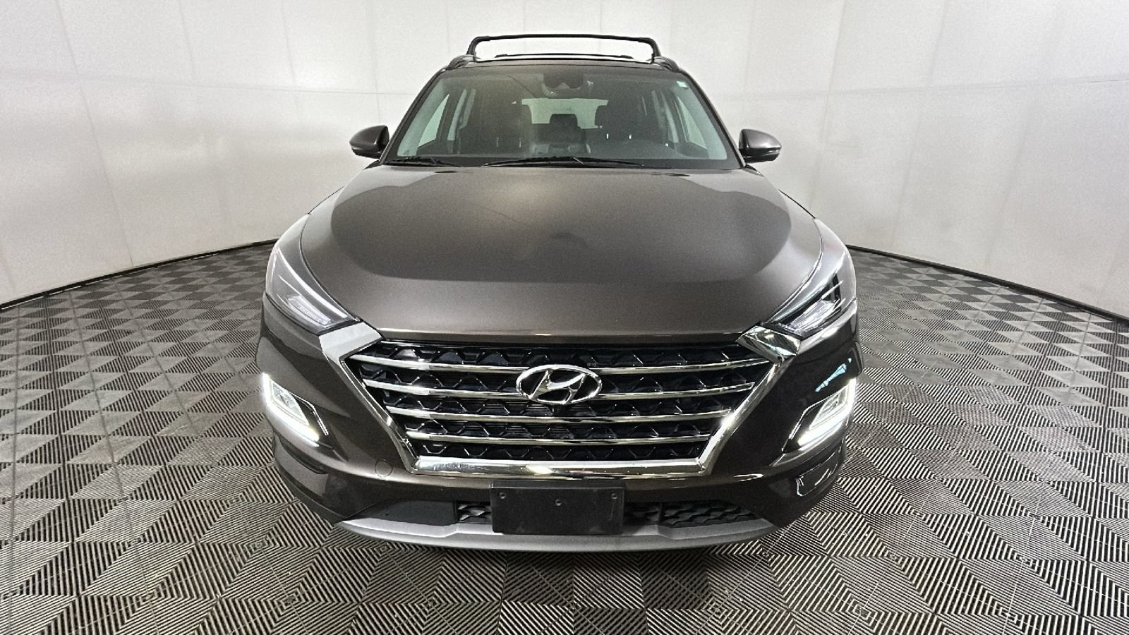 Used 2020 Hyundai Tucson Ultimate w/ Cargo Package AWD/4WD image 9