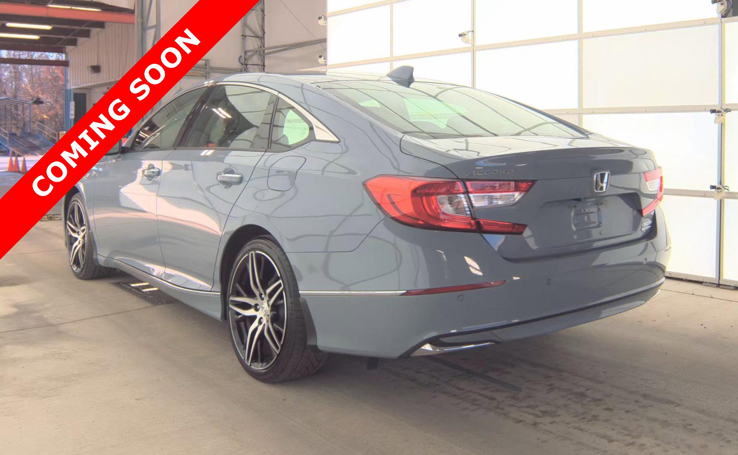 Used 2021 Honda Accord Touring image 5