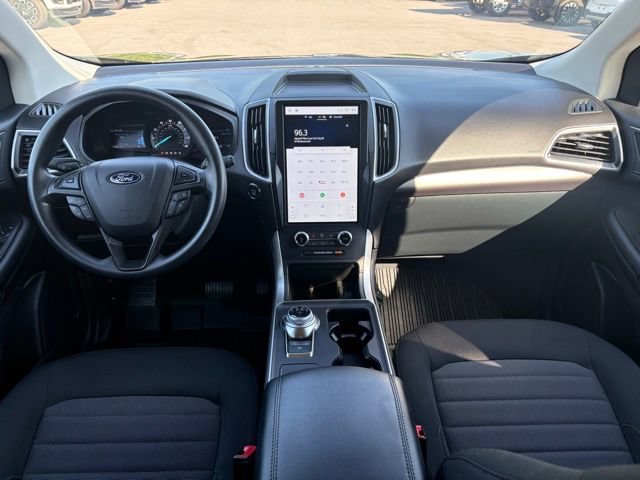 Used 2024 Ford Edge SE AWD/4WD image 12