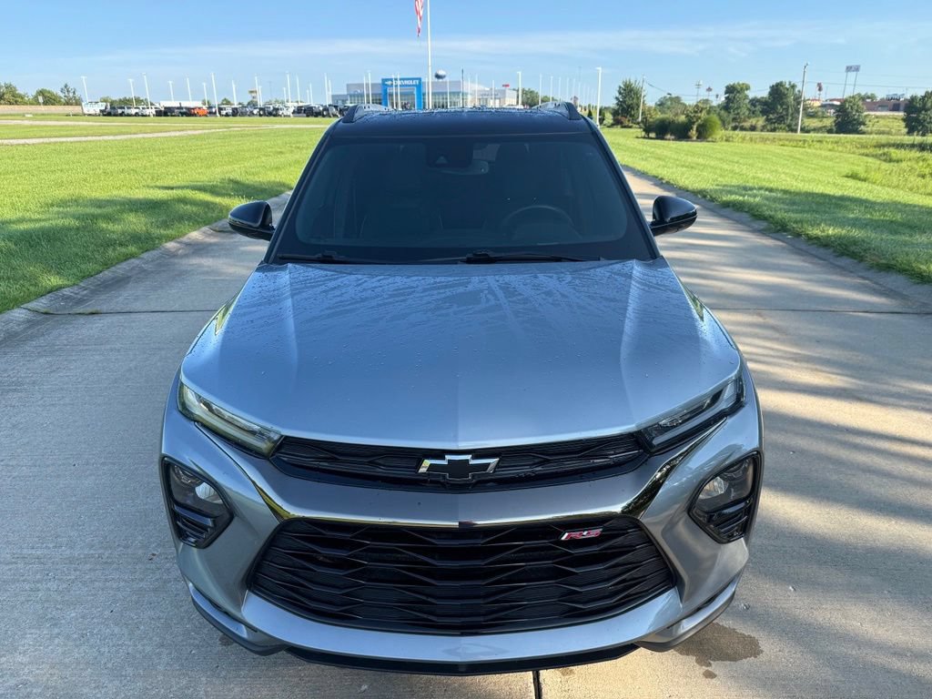 Used 2023 Chevrolet TrailBlazer RS w/ Sun and Liftgate Package AWD/4WD image 14