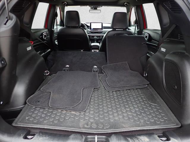Used 2022 Jeep Compass Limited w/ (RED) Package image 8