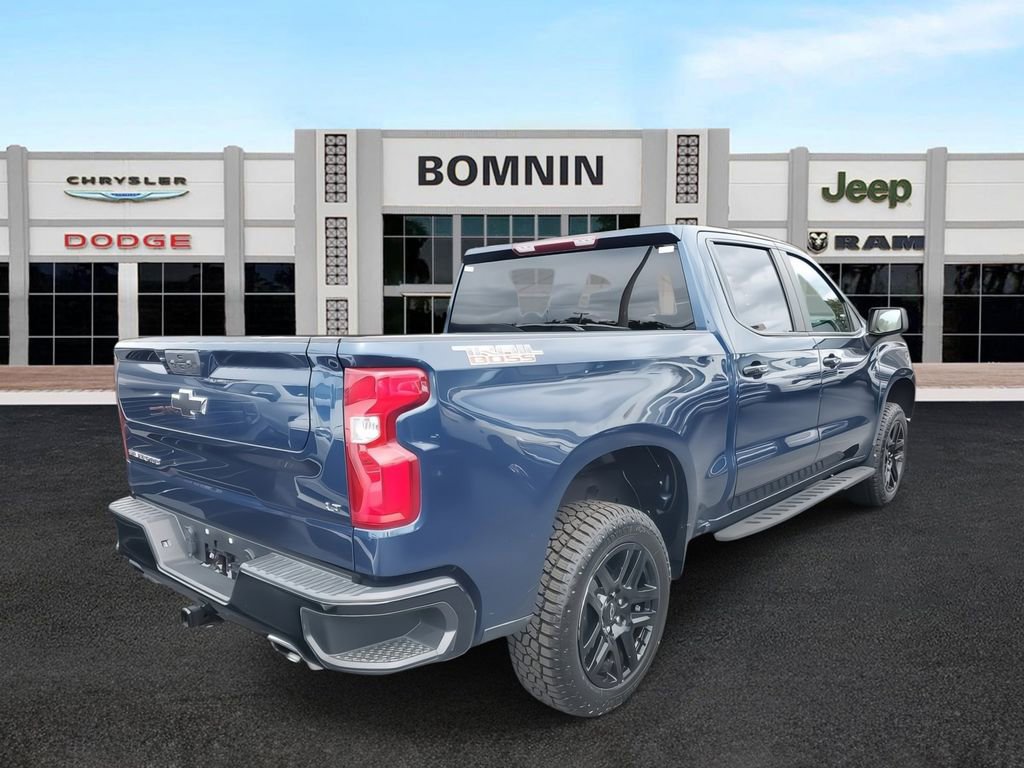 Used 2022 Chevrolet Silverado 1500 LT Trail Boss image 3