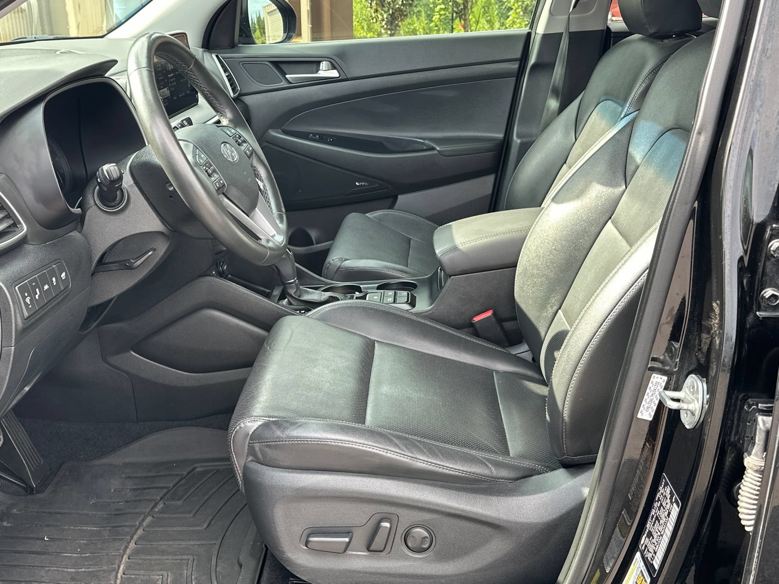 Used 2021 Hyundai Tucson Ultimate w/ Cargo Package FWD image 11