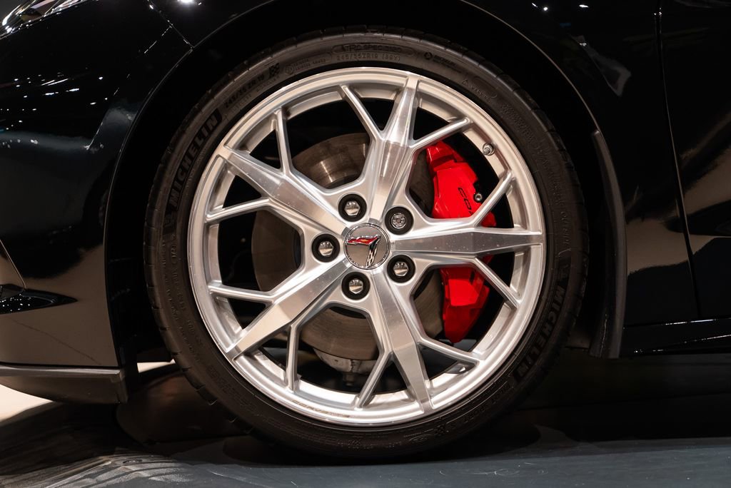 Used 2020 Chevrolet Corvette Stingray Premium Cpe w/ 3LT Preferred Equipment Group image 37