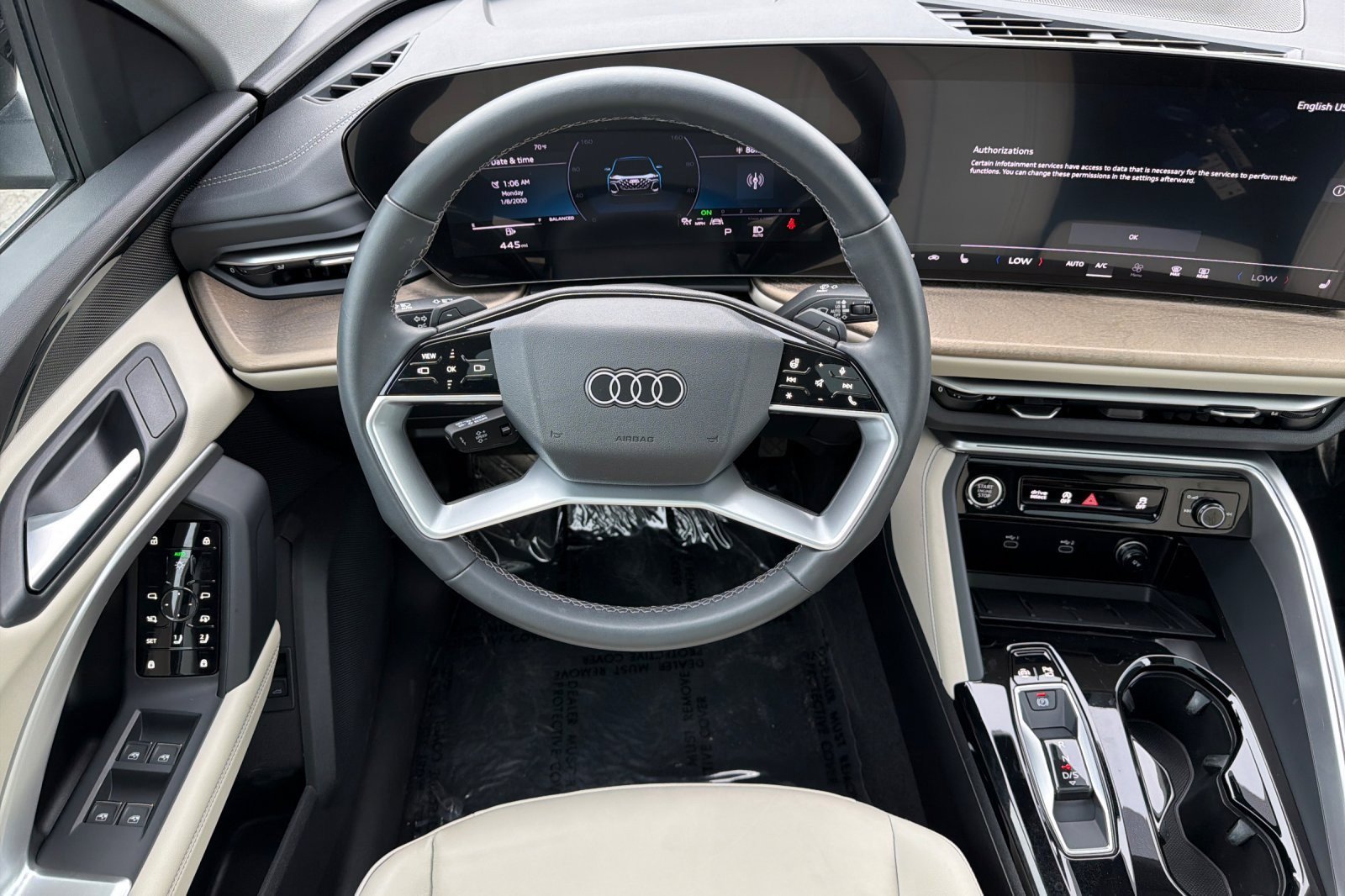 Used 2025 Audi Q5 Premium w/ Convenience Package image 13