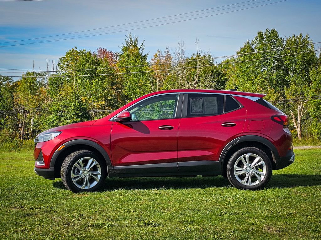 Used 2023 Buick Encore GX Preferred w/ Cold Weather Comfort Package AWD/4WD image 7