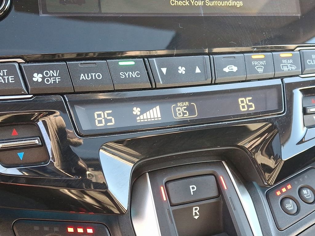 Used 2023 Honda Odyssey Elite image 16