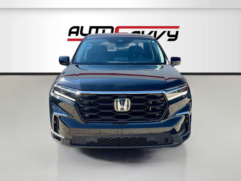 Used 2025 Honda Pilot EX-L image 2