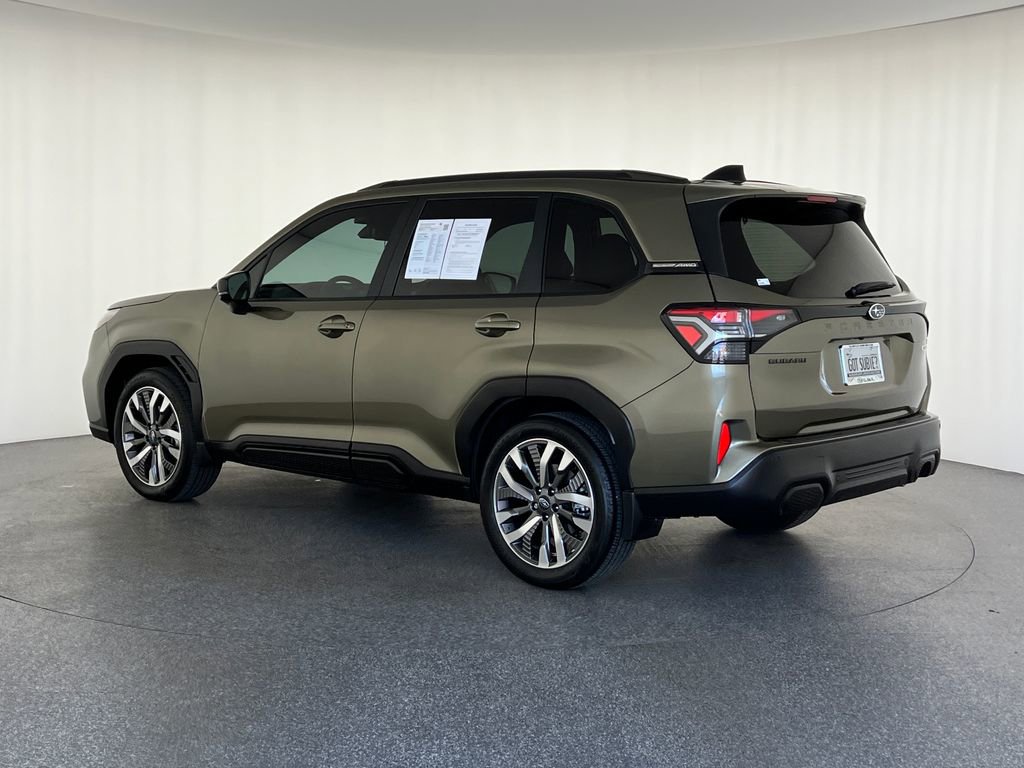Certified 2025 Subaru Forester Touring AWD/4WD image 7