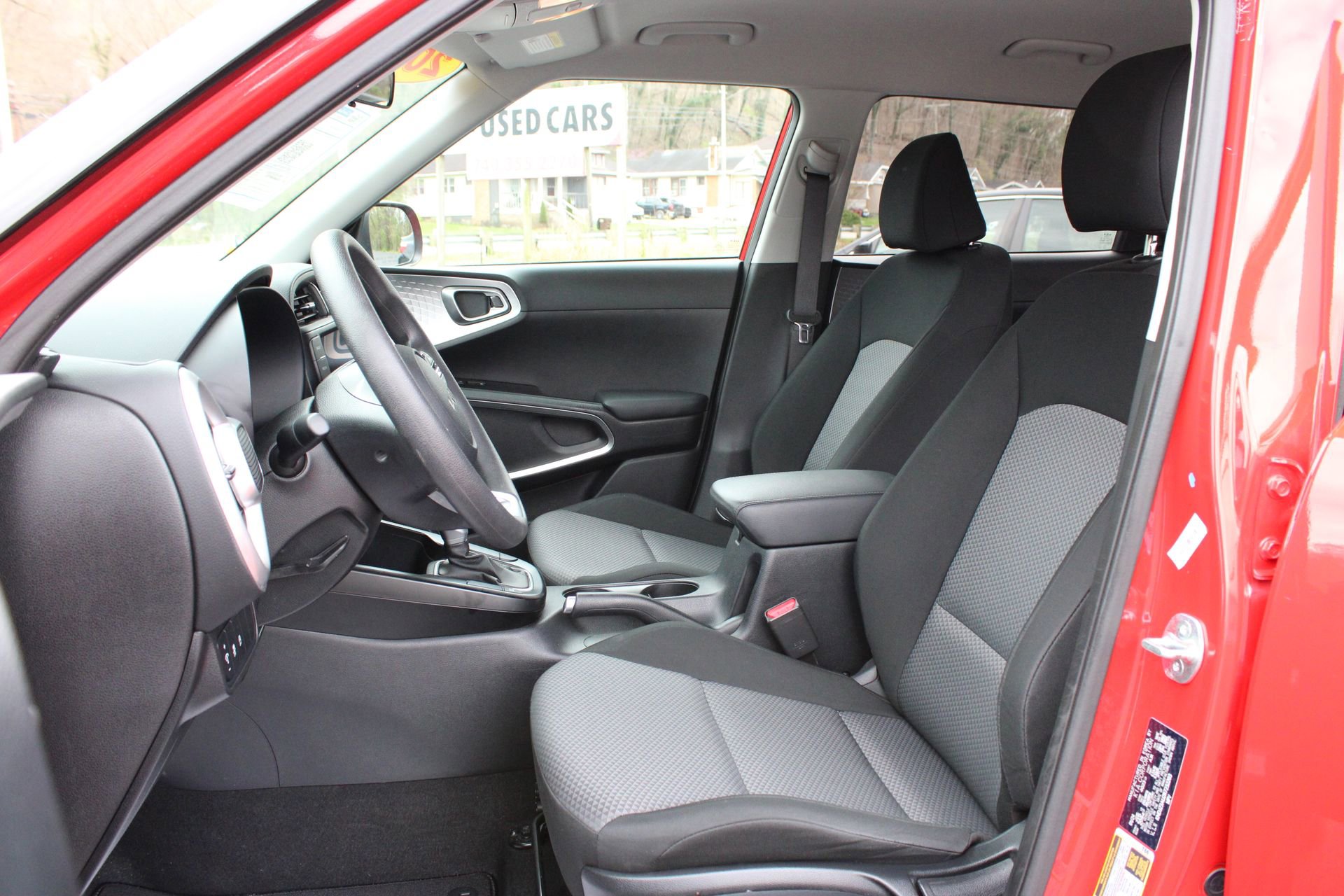 Used 2024 Kia Soul LX w/ Option Group 015 image 14