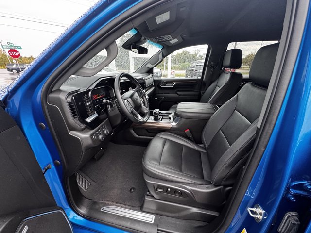 Used 2023 Chevrolet Silverado 1500 RST image 6