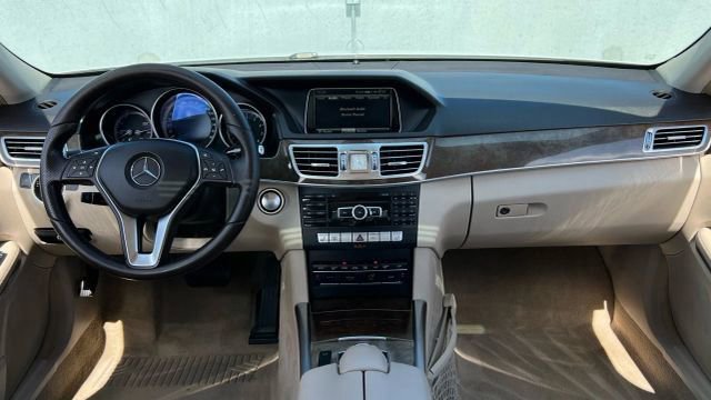 Used 2015 Mercedes-Benz E 350 4MATIC Sedan image 26