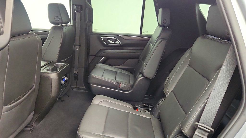Used 2023 Chevrolet Tahoe Z71 w/ Luxury Package image 22