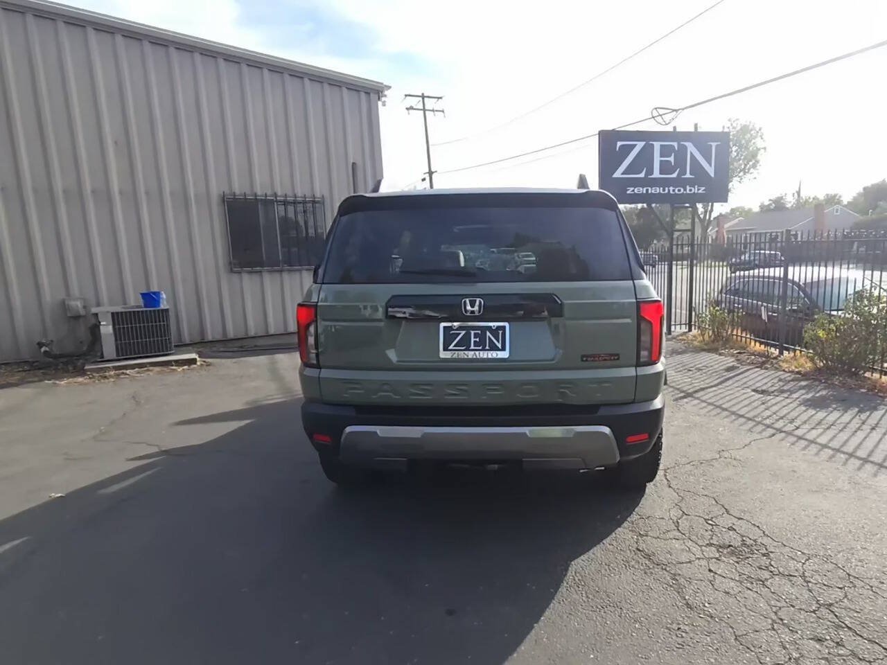 Used 2026 Honda Passport TrailSport Elite image 2