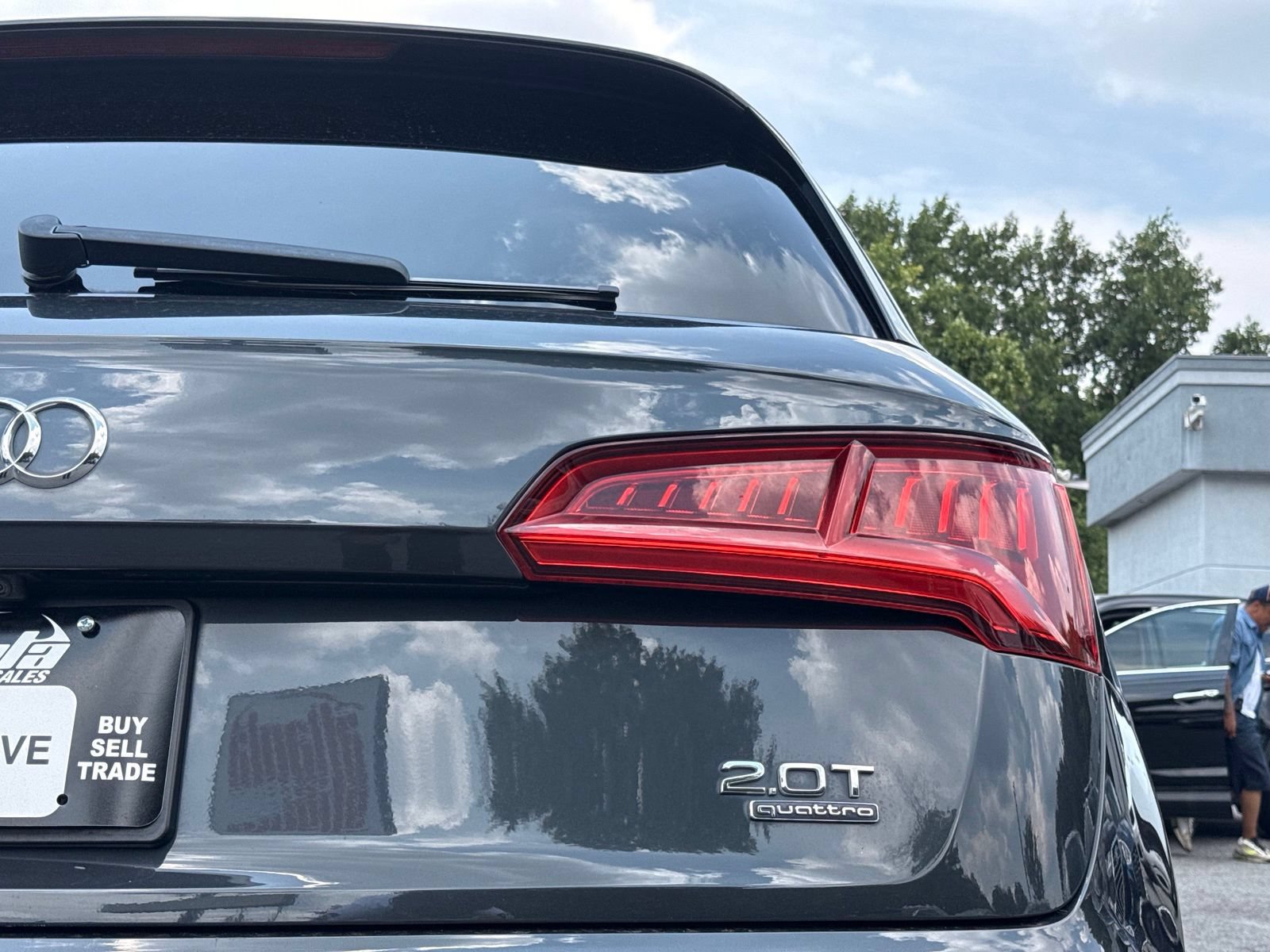 Used 2018 Audi Q5 Prestige w/ Prestige Package AWD/4WD image 10