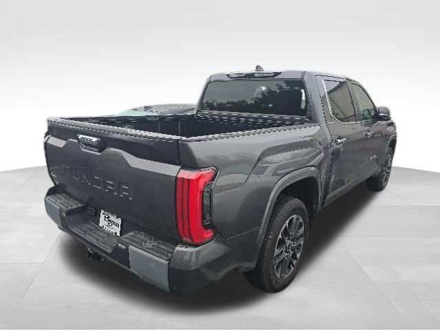 Used 2024 Toyota Tundra Limited AWD/4WD image 6