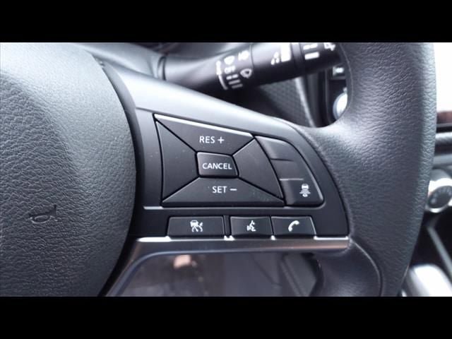 Used 2024 Nissan Kicks SV w/ Exterior Package FWD image 25