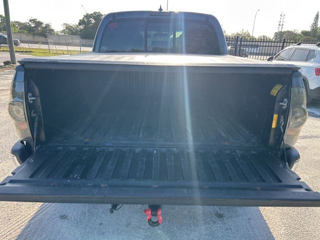 Used 2015 Toyota Tacoma PreRunner w/ SR5 Package RWD image 7