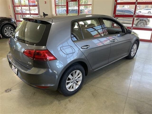 Used 2016 Volkswagen Golf S FWD image 7