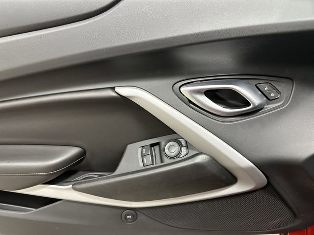 Used 2022 Chevrolet Camaro LT RWD image 17