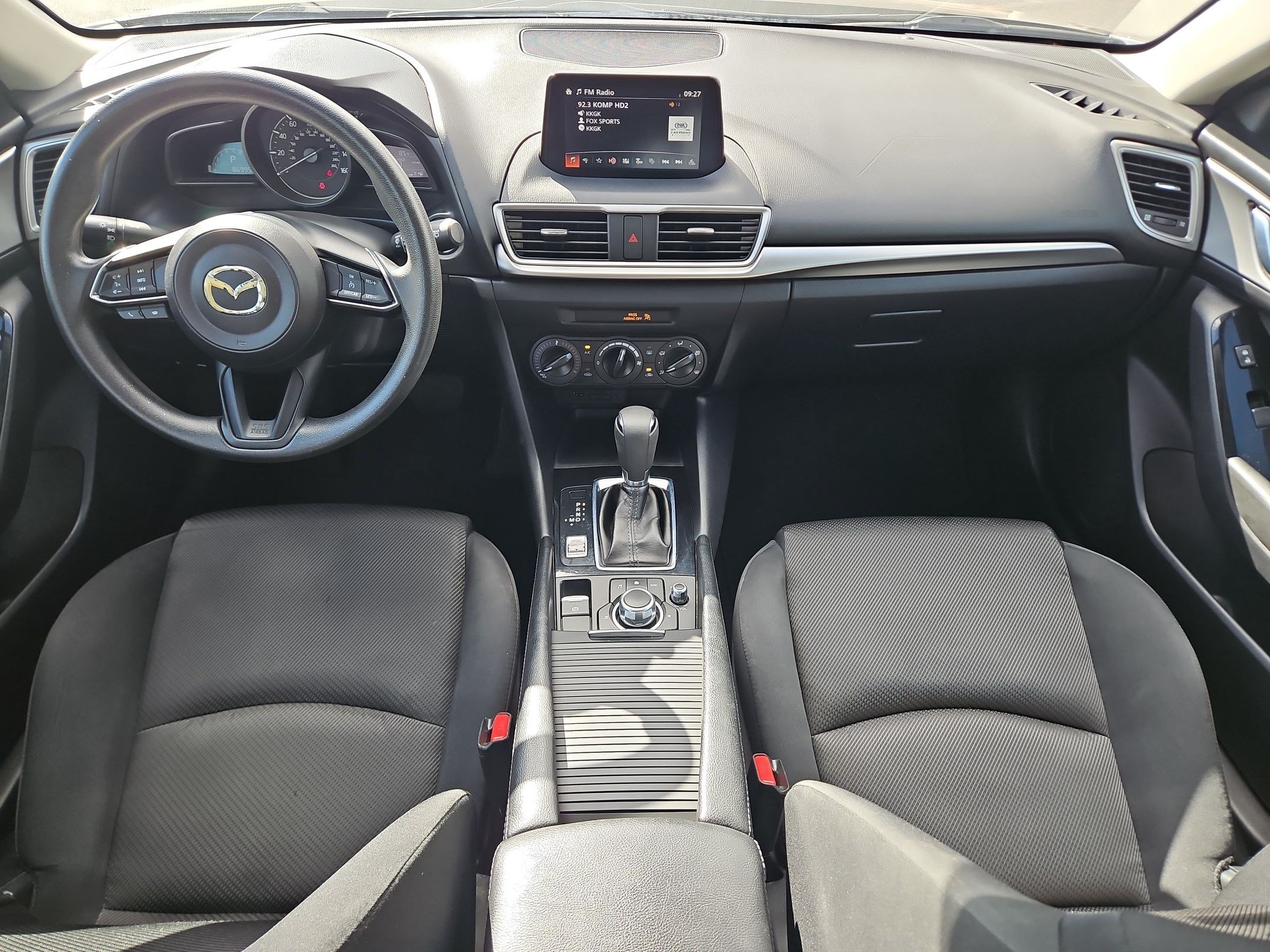 Used 2017 MAZDA MAZDA3 Sport FWD image 25